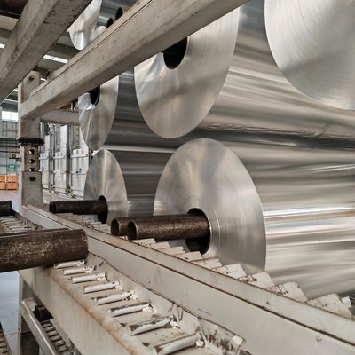 1235 بسته بندی سیگار رول ورق آلومینیوم 0.0065mm 0.007mm تک صاف