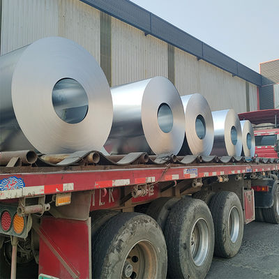 کویل نوارهای آلومینیومی با پرداخت آسیاب شده که برای کاربردهای درب تولید شده است و راه حل مواد سبک وزن و بادوام را ارائه می دهد